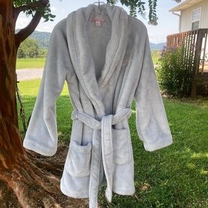 SOLD - NWOT Victoria's Secret Plush Short The Cozy Flint Gray  Robe Size: XS/S